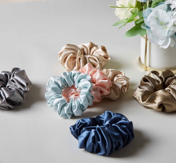 100% Mulberry Silk Hair Scrunchie | 19 Momme No-Damage Hair Tie | Nanchong Wholesale for Accessories